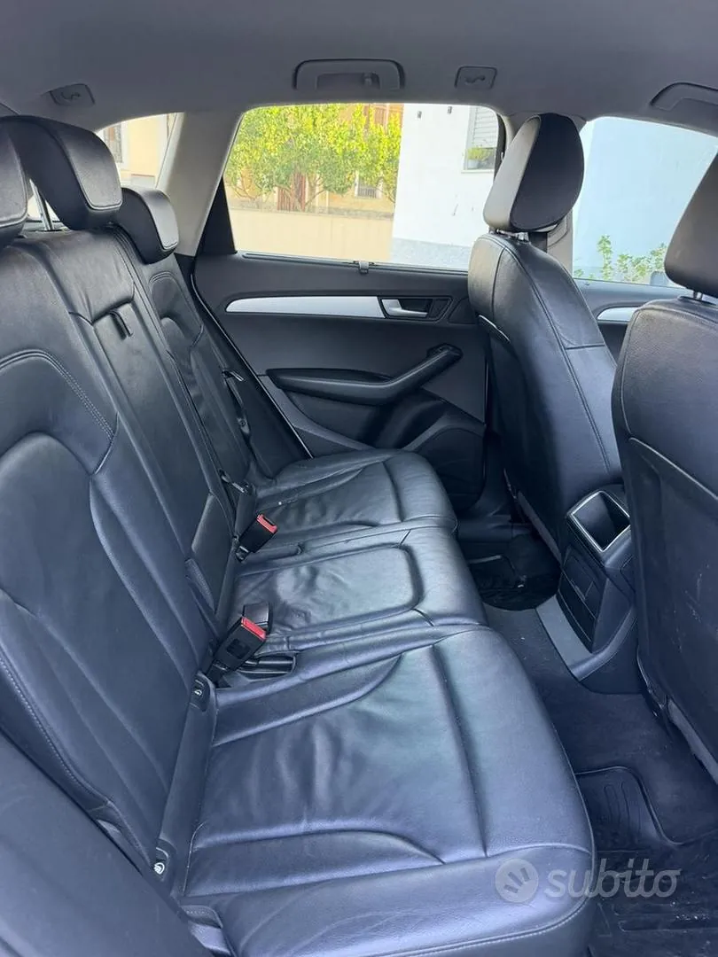 Audi Q5 2011 photo 5