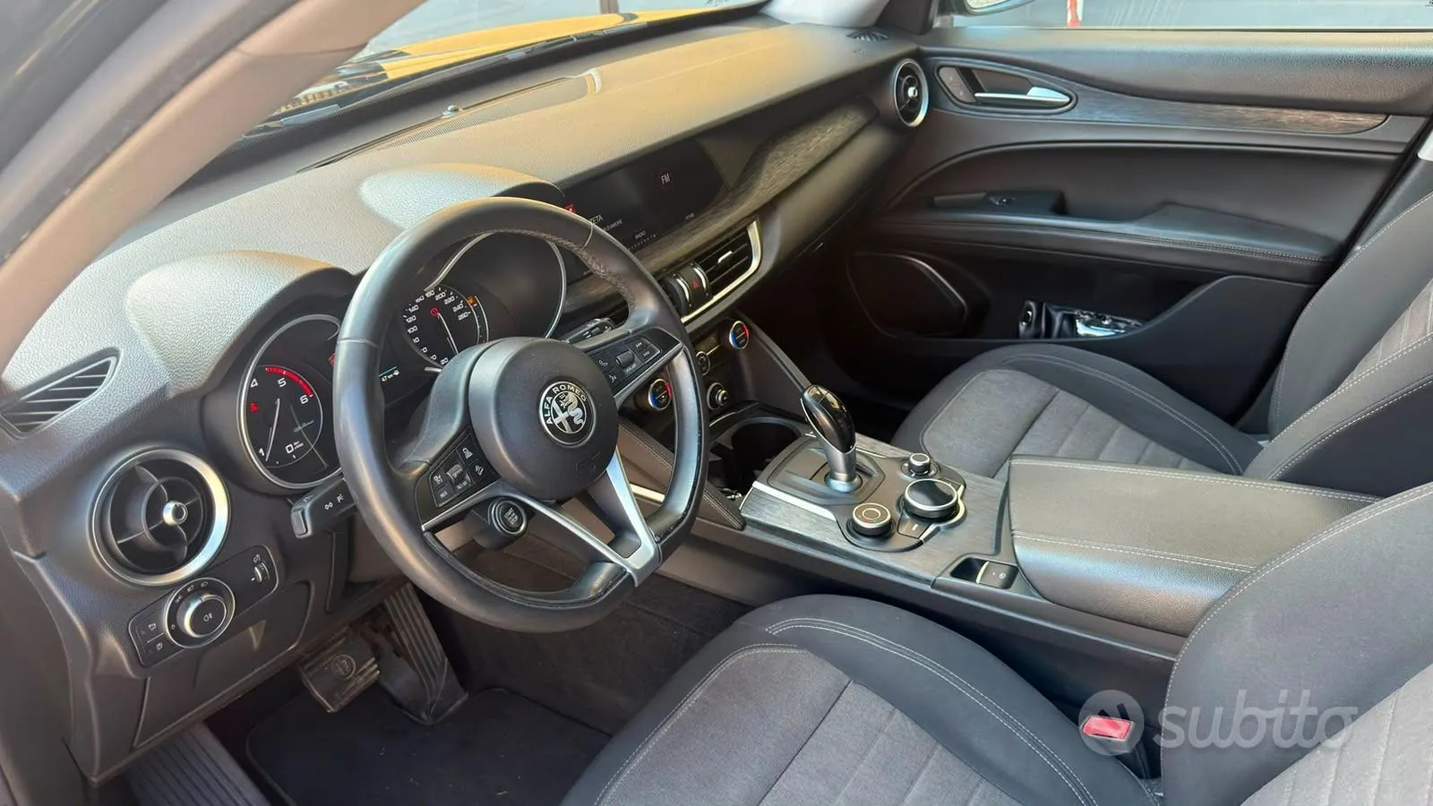 Alfa Romeo Stelvio 2019 photo 3