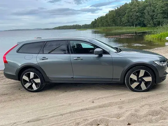 Volvo V90 Cross Country 2018 photo 3