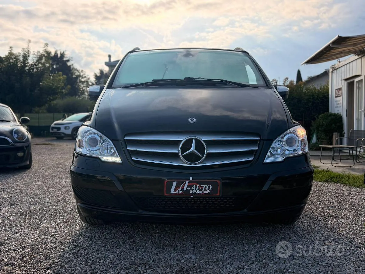 Mercedes-Benz Viano 2013 photo 5