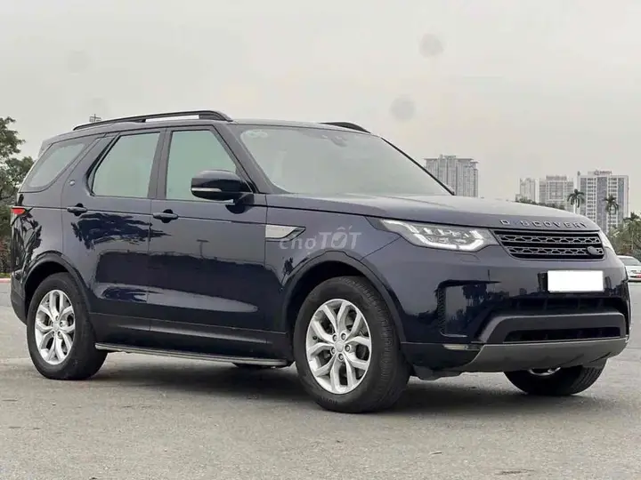 Land Rover Discovery 2017 photo 2