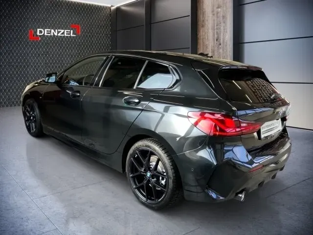 BMW 1 Series 2024 photo 3