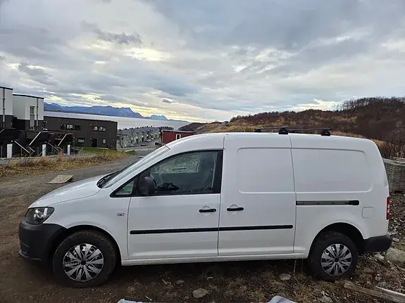 Volkswagen Caddy Maxi 2015 photo 2