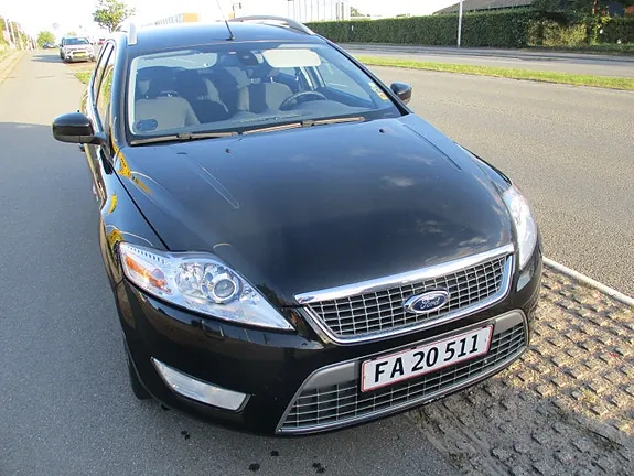 Ford Mondeo 2010 photo 2