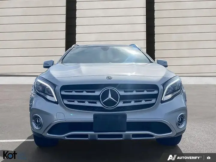 Mercedes-Benz Gla 2019 photo 2