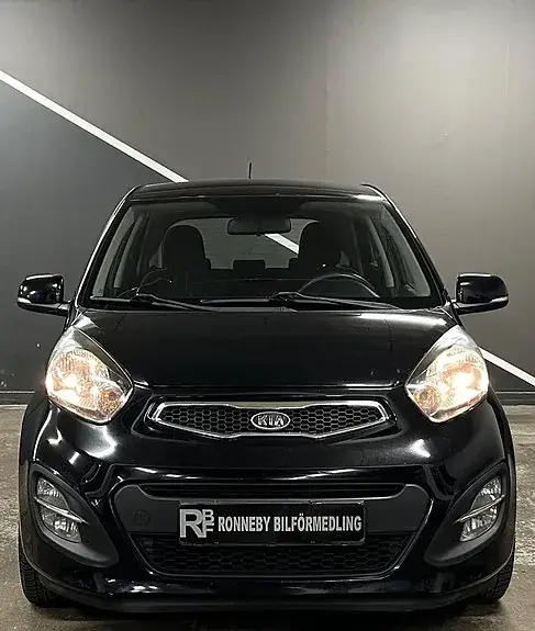 Kia Picanto 2012 photo 2