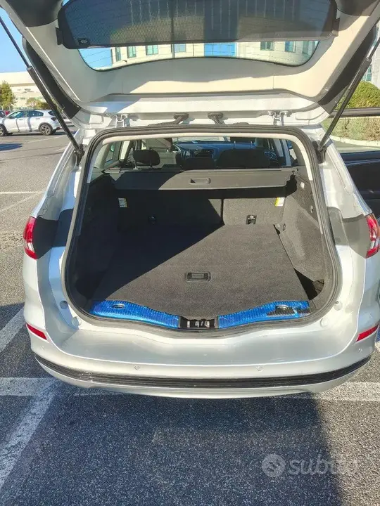 Ford Mondeo 2021 photo 4