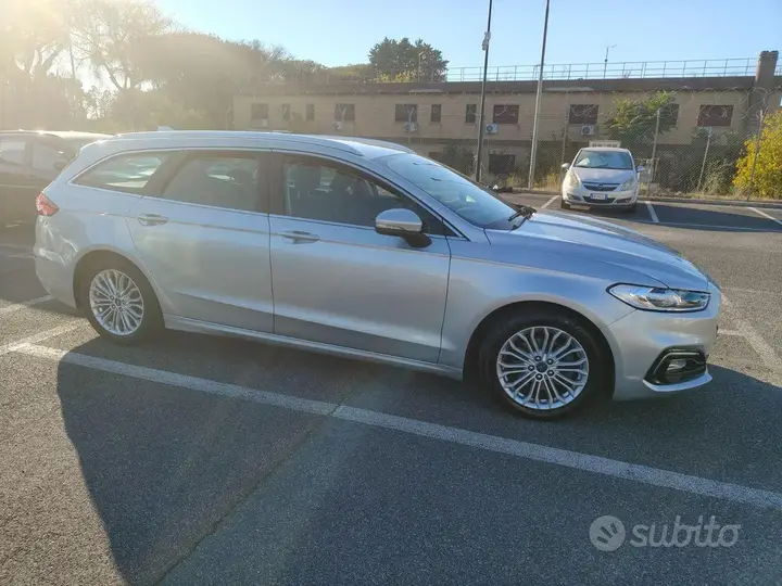 Ford Mondeo 2021 photo 2