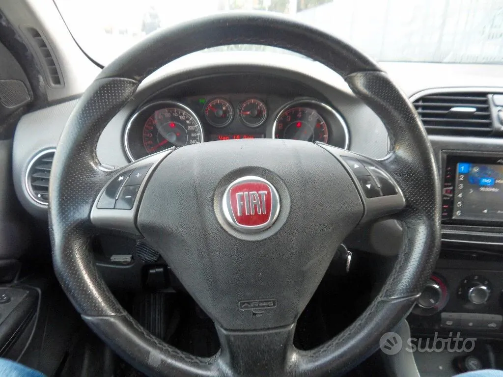 Fiat Bravo 2012 photo 2
