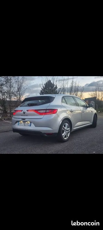 Renault Megane 2020 photo 3