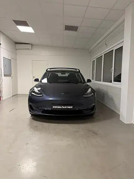 Tesla Model 3 2019 photo 2