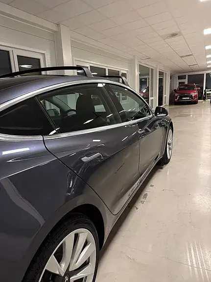 Tesla Model 3 2019 photo 5