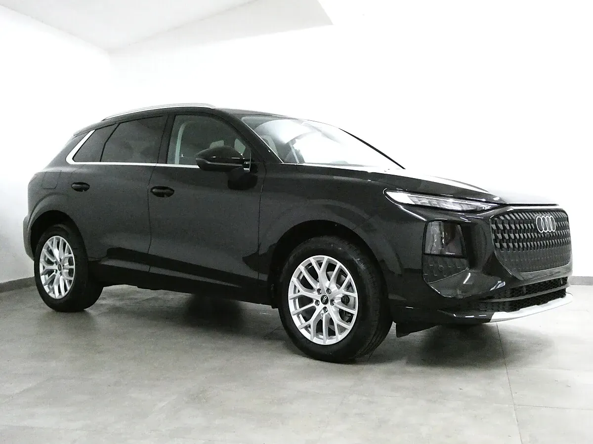 Audi Q3 2026 photo 3