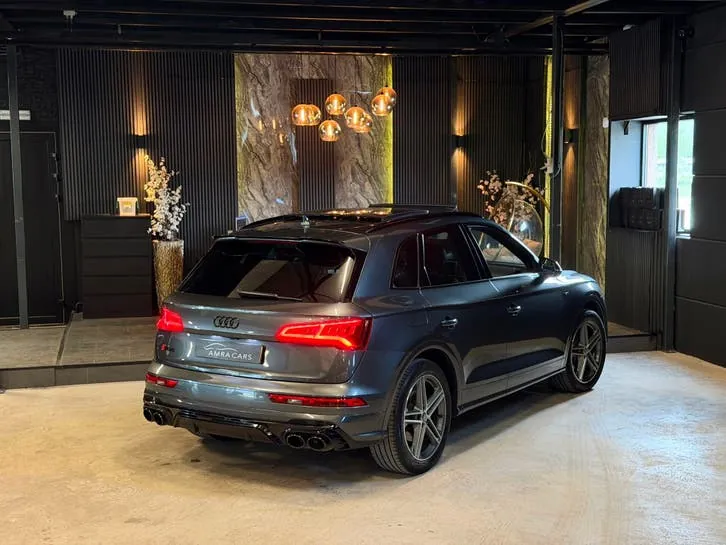 Audi Q5 2018 photo 2