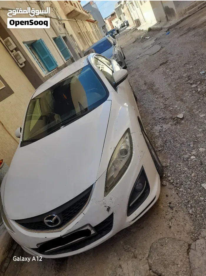 Mazda 6 Luxe 2010 photo 2