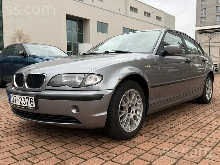 BMW 316 2003 photo 2