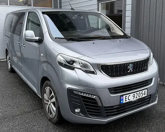 Peugeot E-Traveller