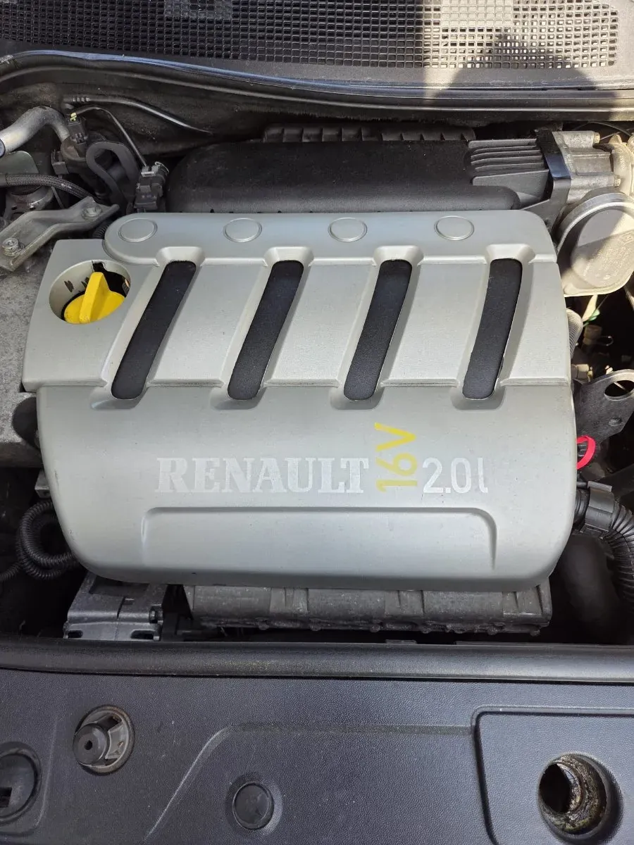 Renault Megane 2004 photo 2