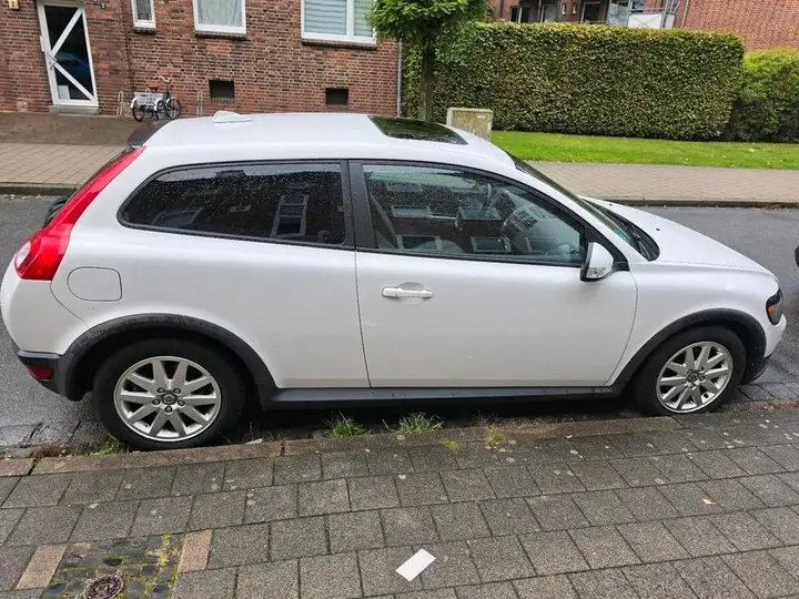 Volvo C30