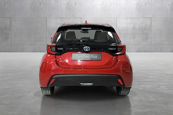 Toyota Yaris 2023 photo 4
