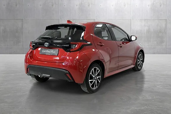 Toyota Yaris 2023 photo 5