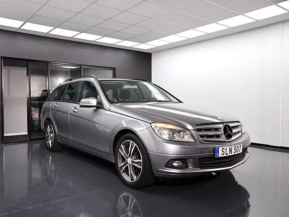 Mercedes-Benz C200 2010 photo 4