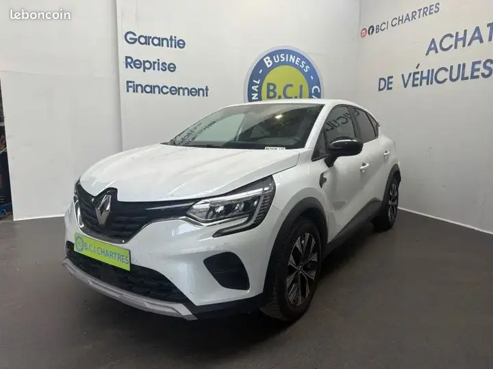 Renault Captur 2022 photo 4