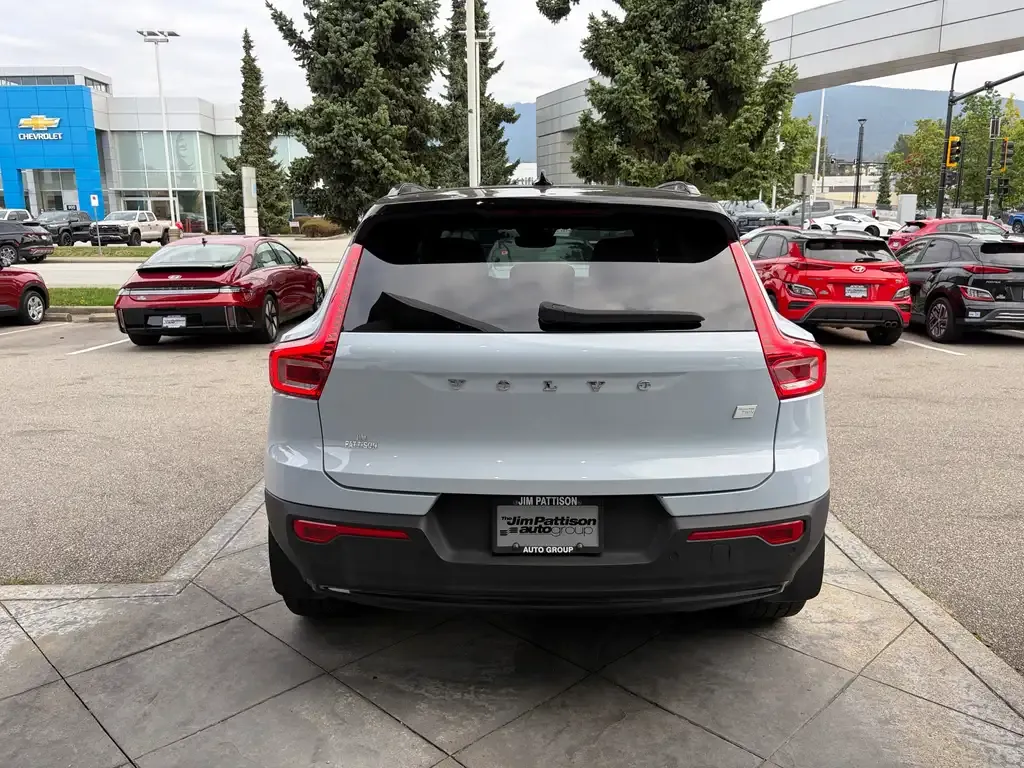 Volvo Xc40 2024 photo 4