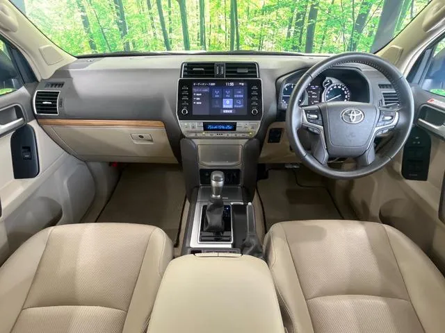 Toyota Land Cruiser Prado 2023 photo 2
