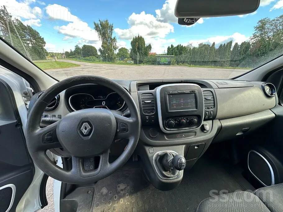 Renault Trafic 2015 photo 4