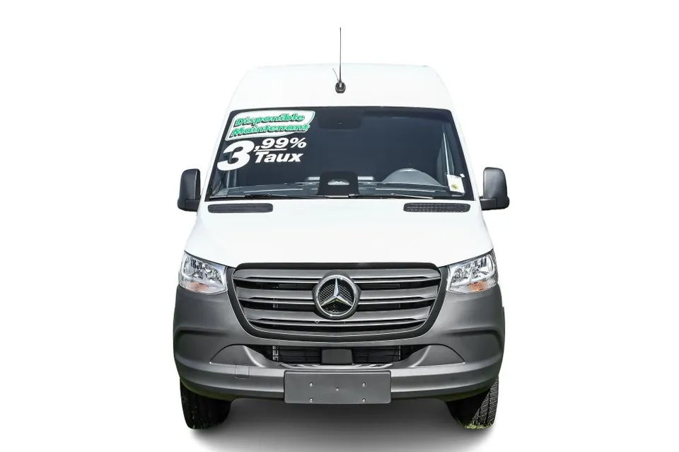 Mercedes-Benz Sprinter 2026 photo 2
