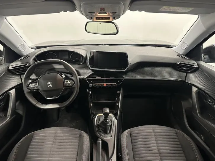 Peugeot 2008 2022 photo 2