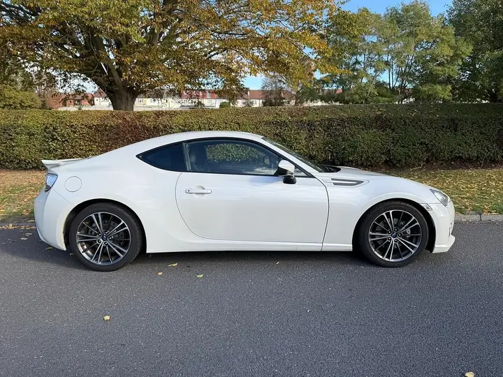 Subaru Brz 2013 photo 2