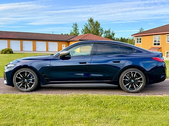 BMW I4