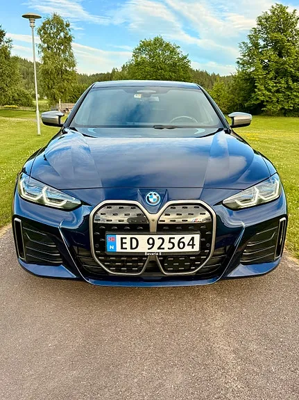 BMW I4 2022 photo 2