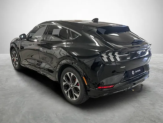 Ford Mustang Mach-E 2023 photo 3