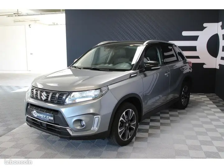 Suzuki Vitara 2022 photo 2