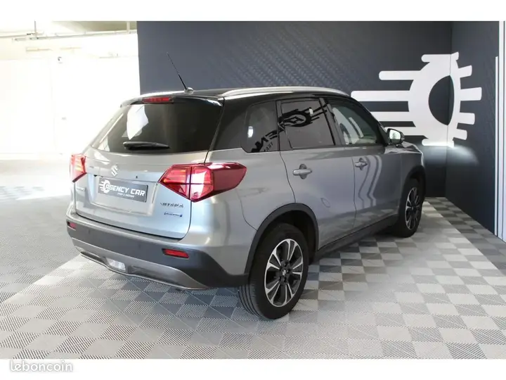 Suzuki Vitara 2022 photo 3