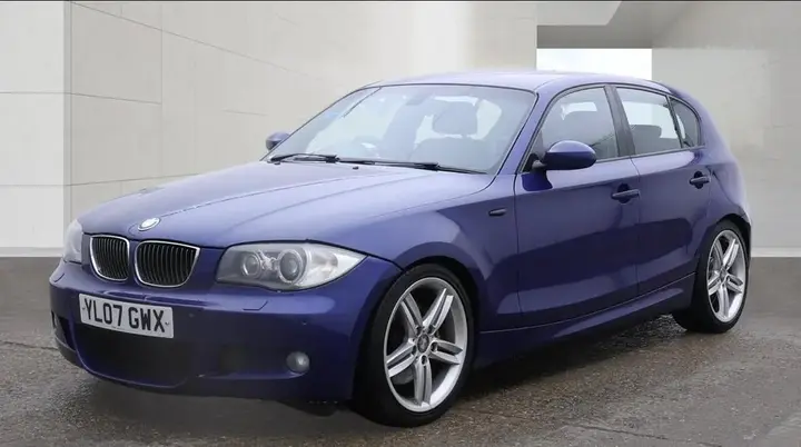 BMW 1 Series 2007 photo 2
