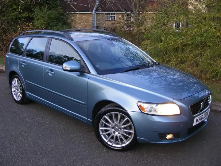 Volvo V50