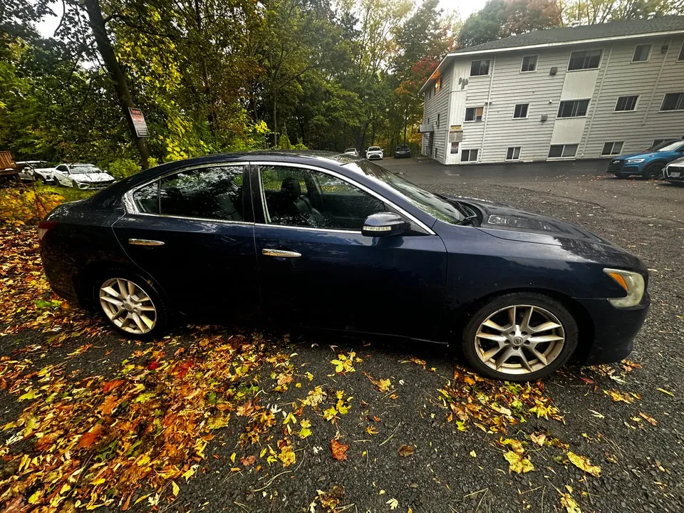 Nissan Maxima 2011 photo 5