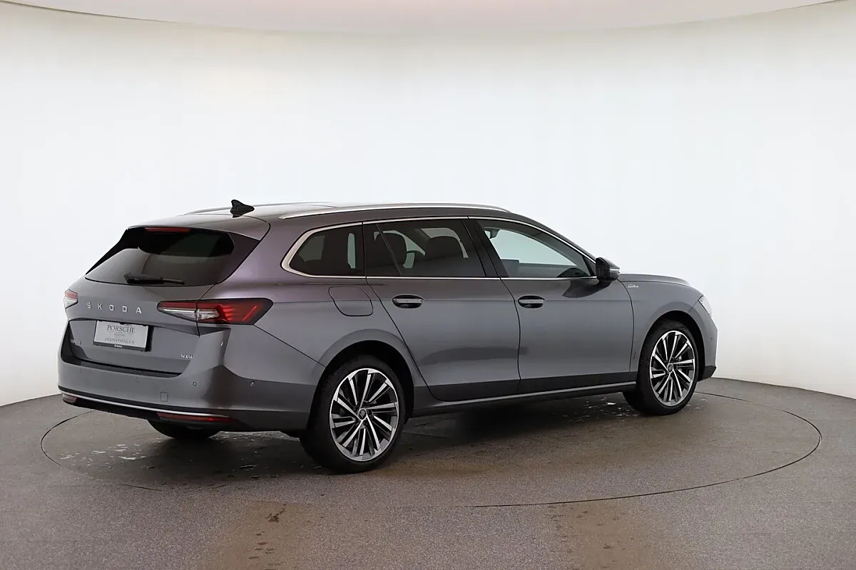 Skoda Superb 2026 photo 3