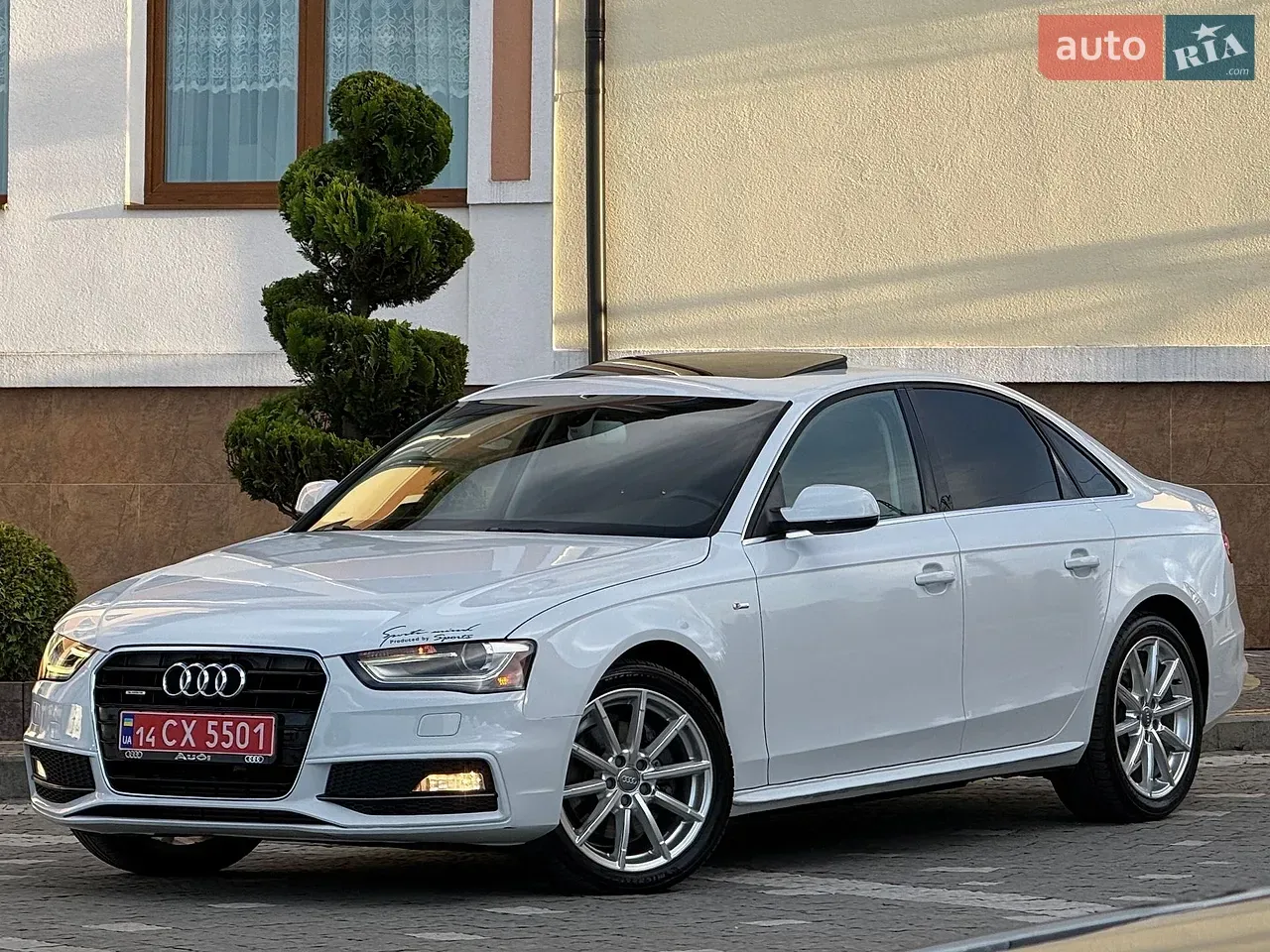 Audi A4 2014 photo 5