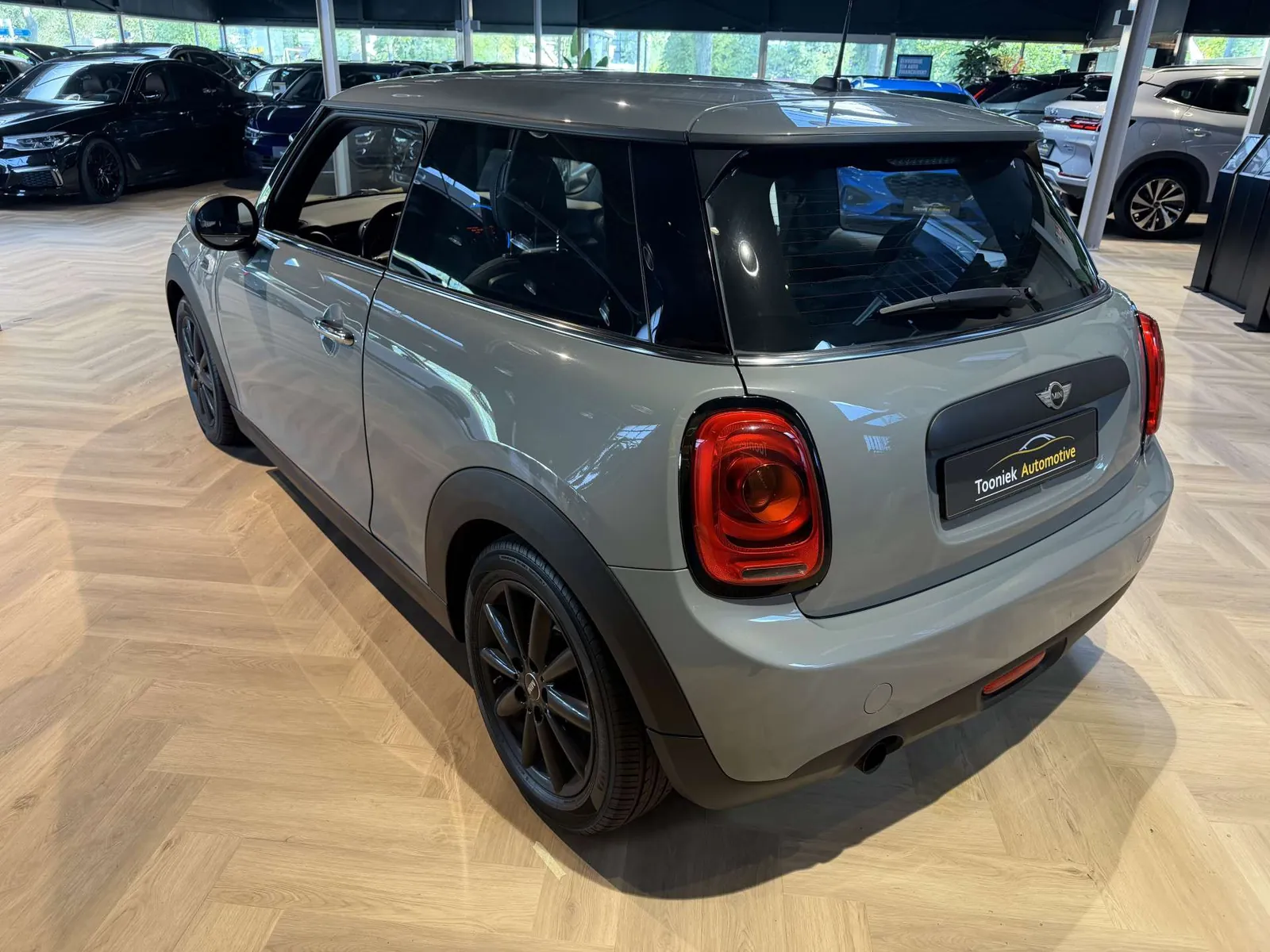 Mini One 2016 photo 5