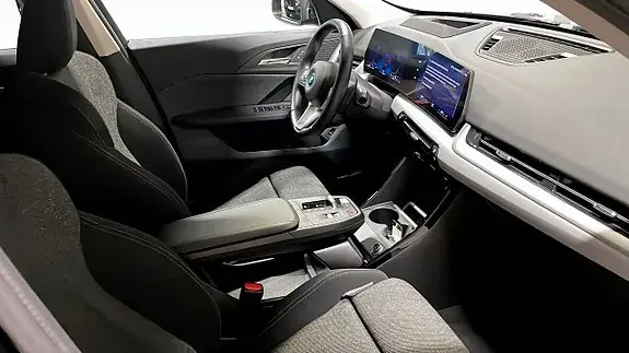 BMW X1 2023 photo 3