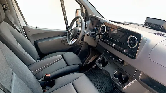 Mercedes-Benz Esprinter 420 2025 photo 3