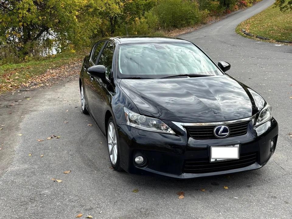 Lexus Ct200H