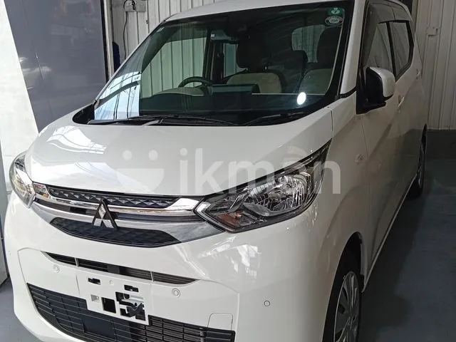 Mitsubishi Ek Wagon 2024 photo 3