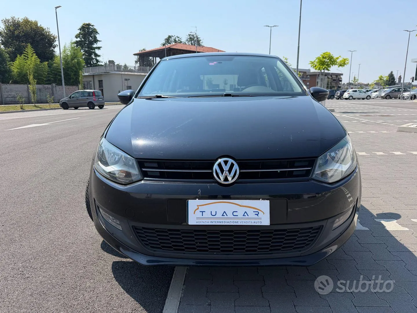 Volkswagen Polo 2012 photo 2