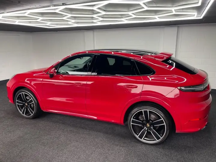 Porsche Cayenne 2023 photo 5